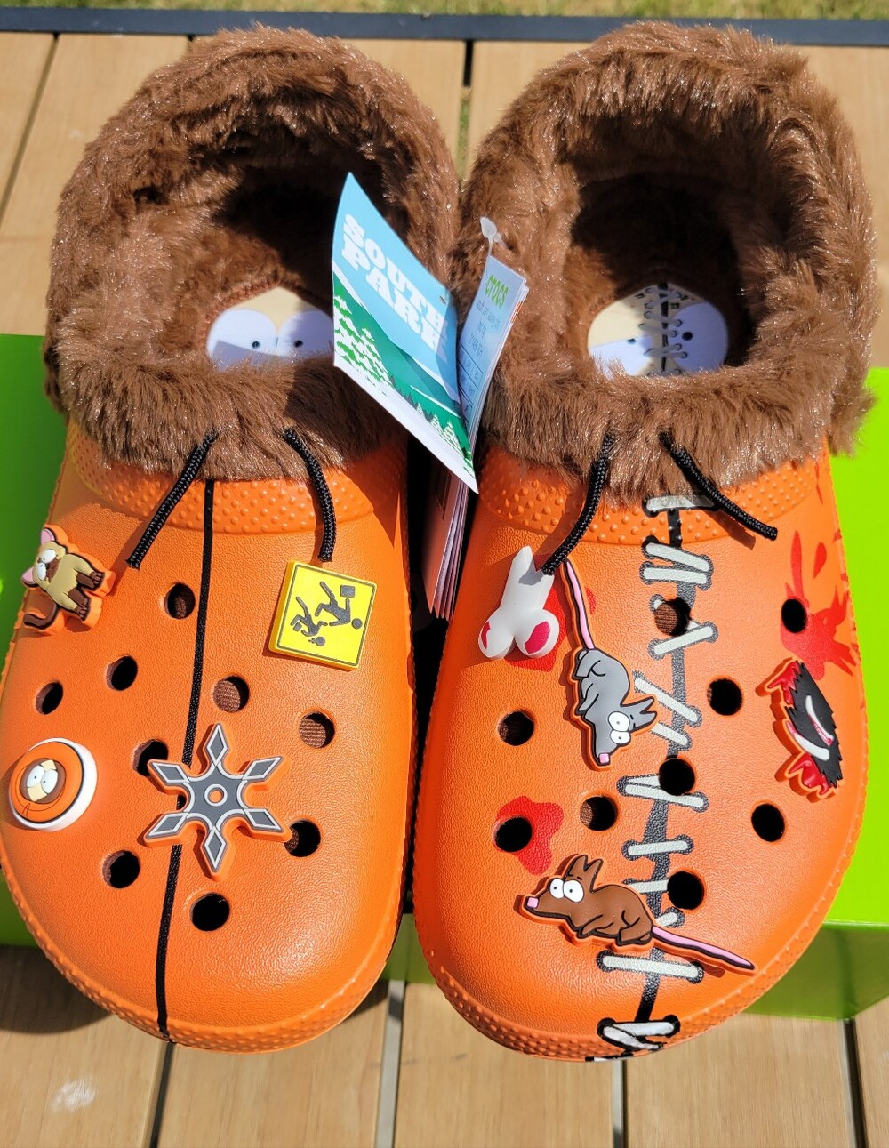 Men’s 9, Womens 11 Crocs South Park Kenny Fuzz Lined Clog